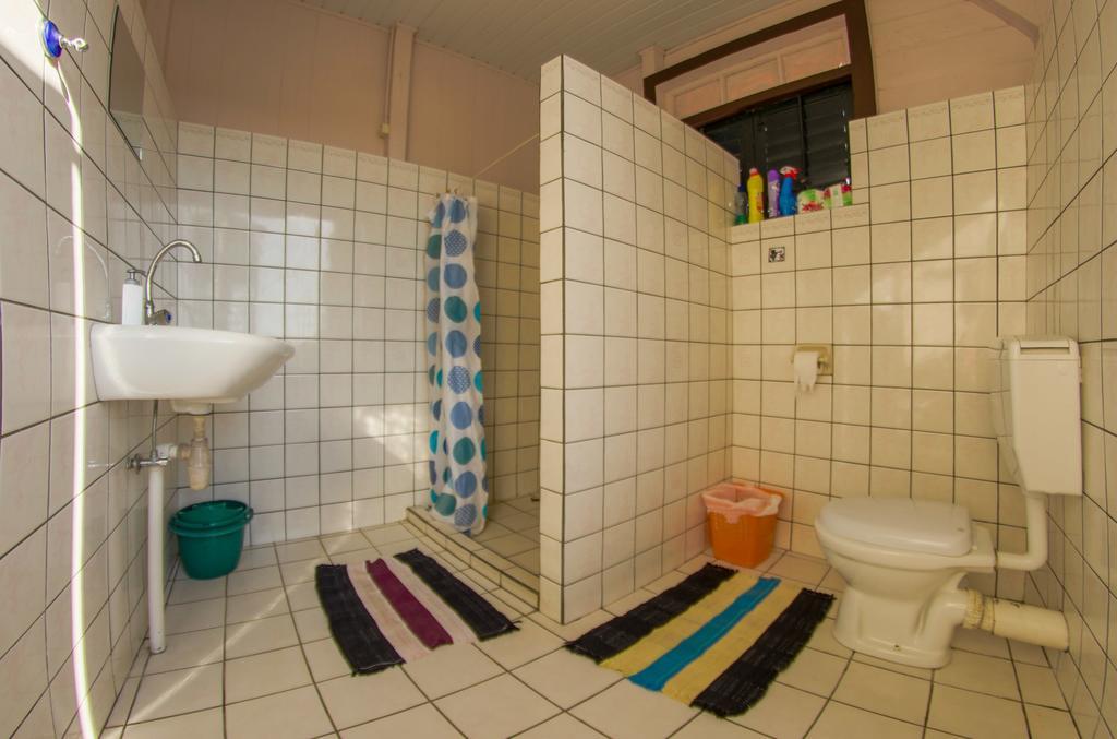 פרמריבו Guesthouse Un Pied-A-Terre מראה חיצוני תמונה